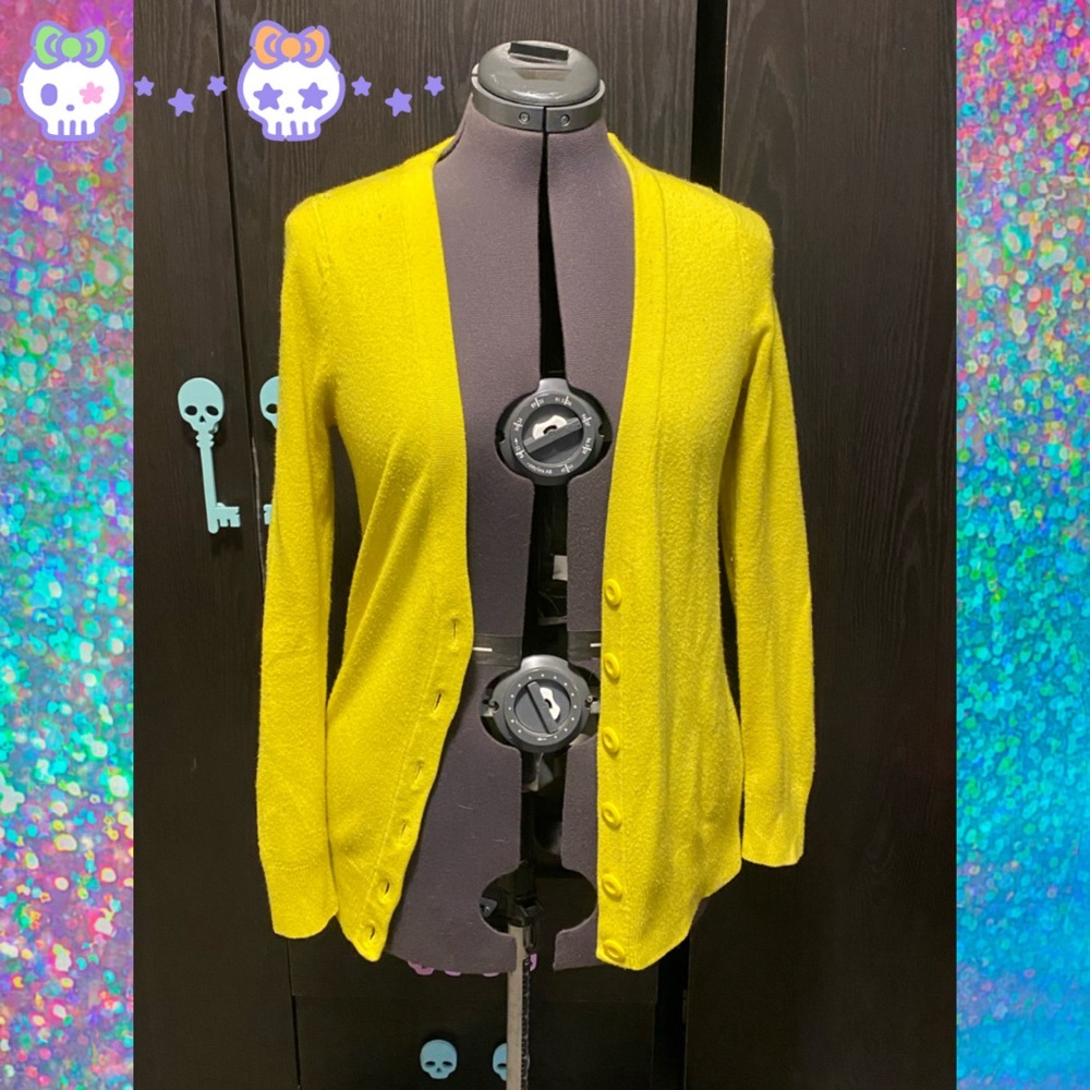 Relisted- 💀 Yellow cardigan